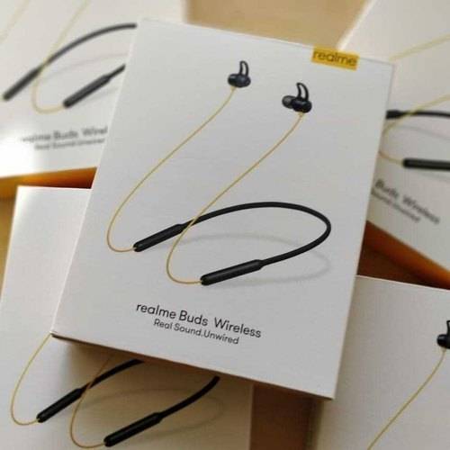 Realme Buds Wireless with box